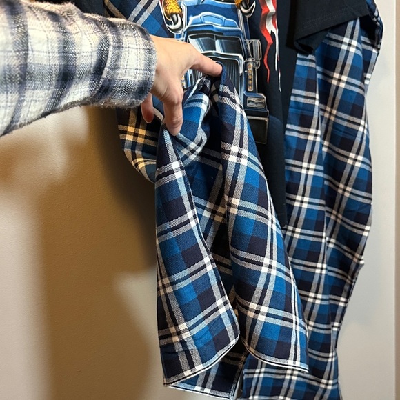 Poncho 18 wheeler eagle American flag black and blue flannel plaid - Picture 2 of 6